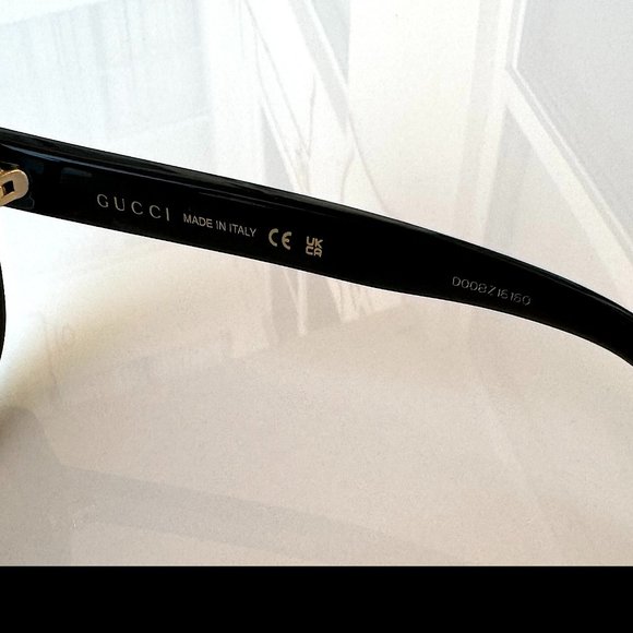 Gucci GG0762S Black Women's Square Sunglasses New 56-18-145 - Picture 11 of 16